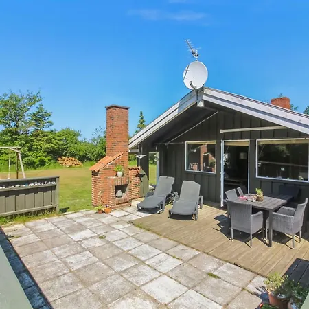 Weland - 800m From The Sea In Nw Jutland By Interhome